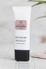 لوسیون صورت دیفنس پوست Spf 50+60 میلی لیتر بادی شاپ The body shop شیکولات