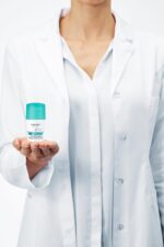 رول ضدتعریق مینرال 48ساعته حجم 50 میلی لیتر ویشی Vichy شیکولات