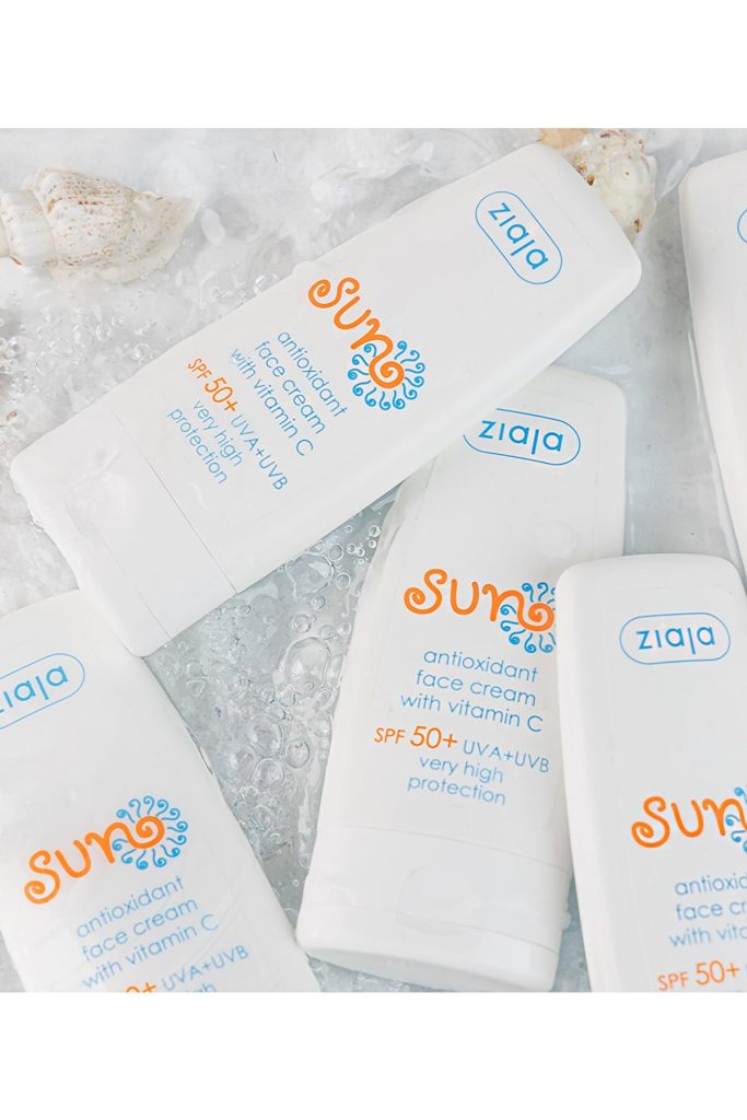 ضد آفتاب آنتی اکسیدان حاوی ویتامین C با spf+50 با حجم 50 میل زیاجا Ziaja شیکولات