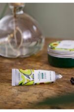 کرم دست آووکادو 30 میلی لیتر بادی شاپ The body shop شیکولات