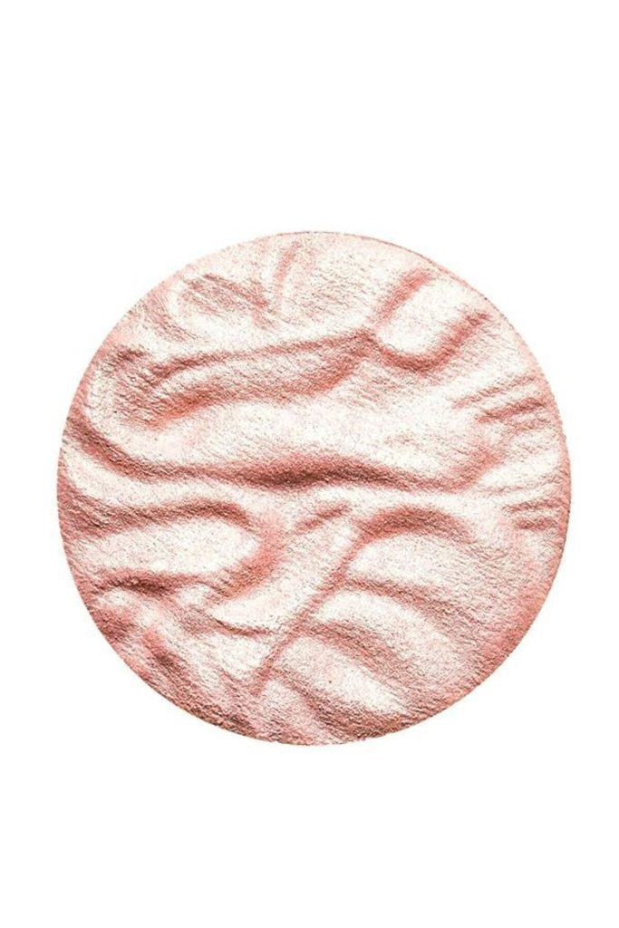 هایلایتر Reloaded Make An Impact Illuminator رنگ صورتی رولوشن Revolution شیکولات